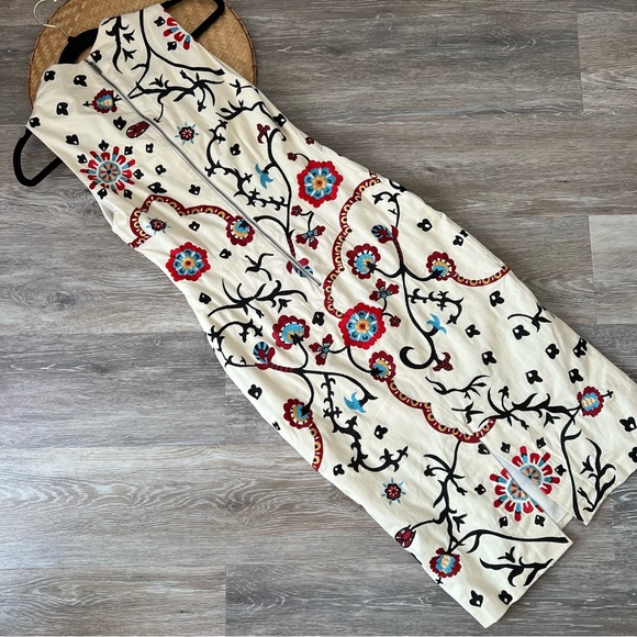 Alice + Olivia jacki embroidered sheath dress - Picture 8 of 10